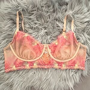 Torrid Curvy Pink Peach Lace Underwire Bralette 2